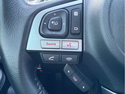 Used 2017 Subaru Outback 3.6R Limited AWD/4WD image 20