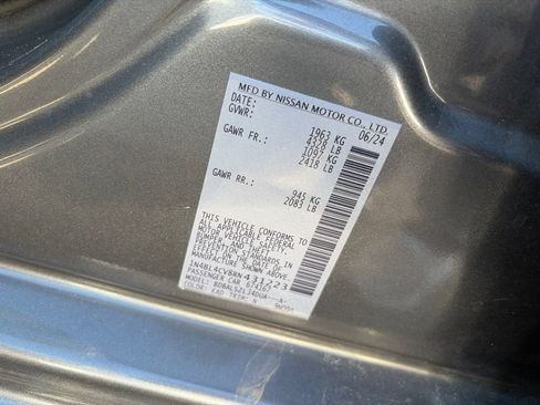 Used 2024 Nissan Altima 2.5 SR FWD image 11