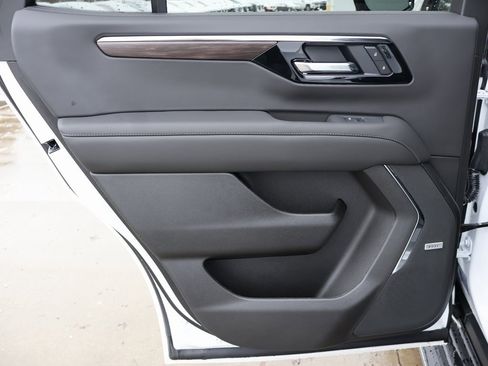 New 2026 Chevrolet Tahoe LT w/ Comfort Package image 26