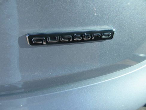 Used 2024 Audi Q5 2.0T Premium Plus w/ Premium Plus Package AWD/4WD image 3