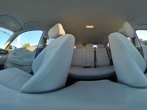 Used 2025 Hyundai Kona SEL image 44