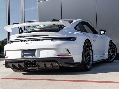 Used 2022 Porsche 911 GT3 image 11