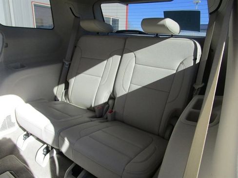 Used 2020 GMC Acadia Denali w/ Technology Package image 17