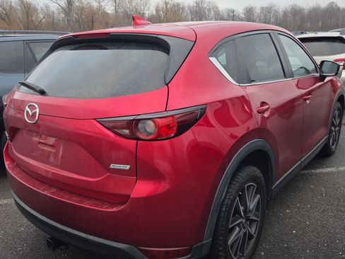 Used 2018 MAZDA CX-5 Touring w/ Preferred Equipment Package image 5