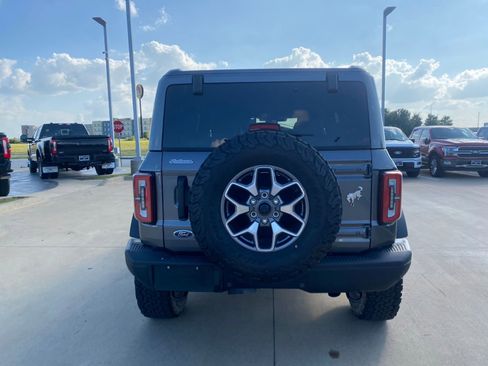 Certified 2025 Ford Bronco Badlands AWD/4WD image 4