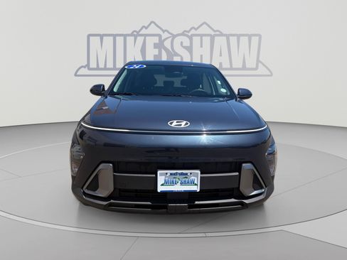 Used 2024 Hyundai Kona SE AWD/4WD image 8