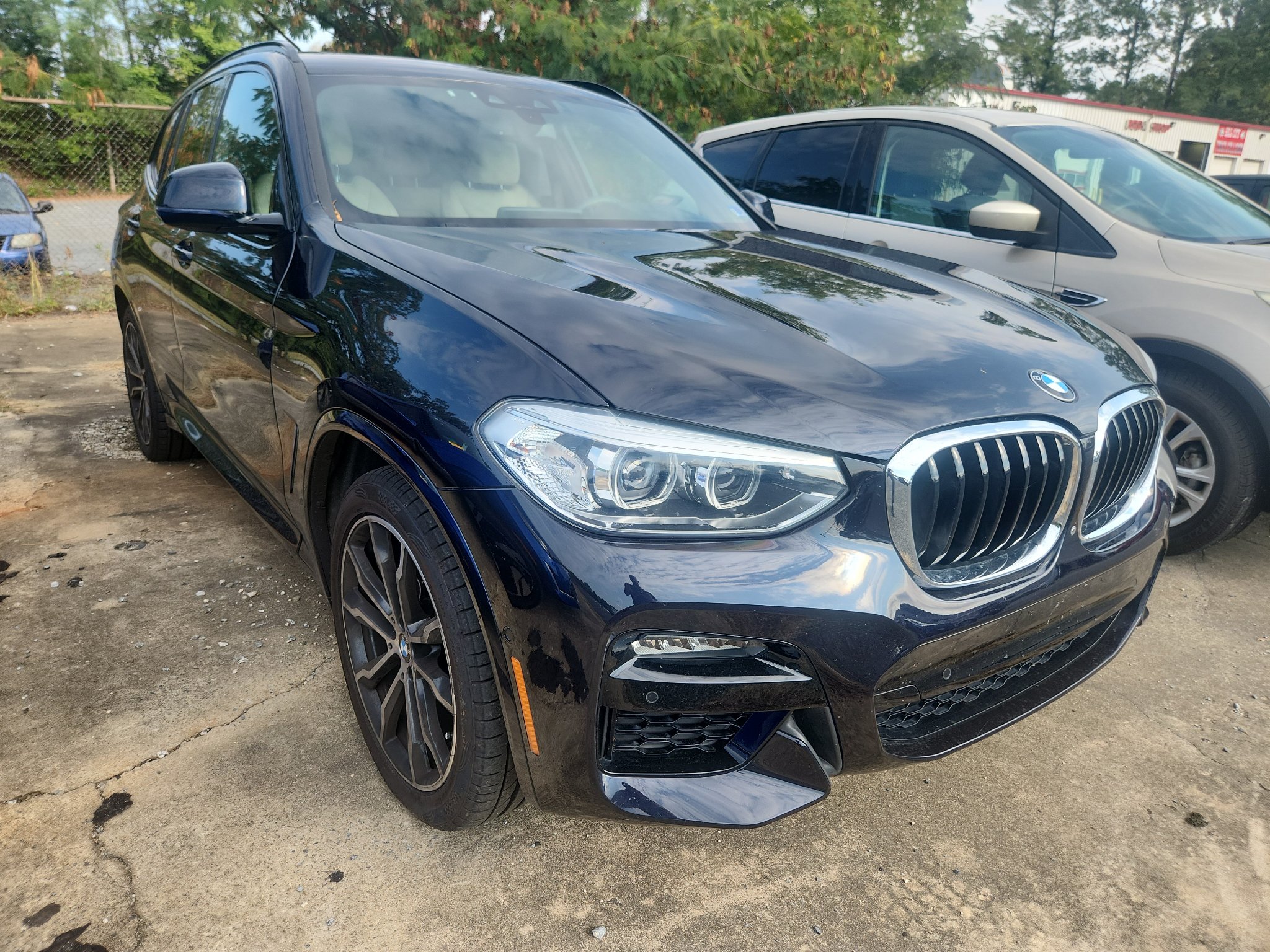 Used 2021 BMW X3 xDrive30i w/ M Sport Package AWD/4WD image 3