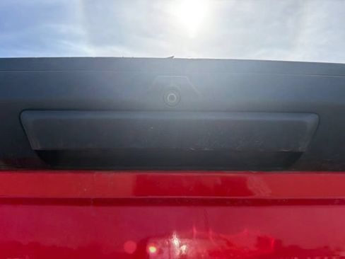 Used 2017 Ford F250 XLT AWD/4WD image 11