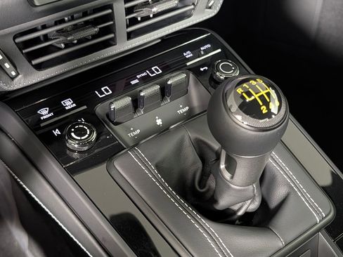 Certified 2026 Porsche 911 GT3 RWD image 32