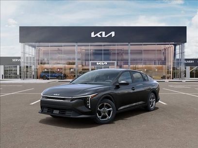 New 2026 Kia K4 LXS