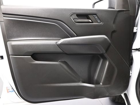 Used 2024 Chevrolet Colorado W/T w/ WT Convenience Package image 19