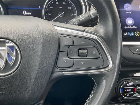 Used 2022 Buick Encore GX Select FWD image 23