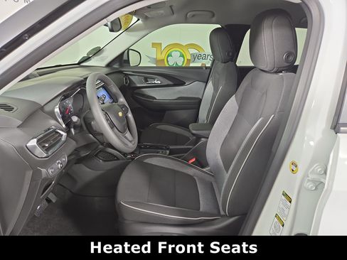 Used 2023 Chevrolet TrailBlazer LT w/ Convenience Package AWD/4WD image 11