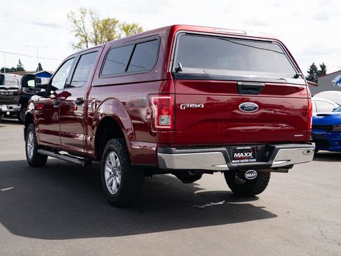 Used 2016 Ford F150 XLT w/ Trailer Tow Package image 11