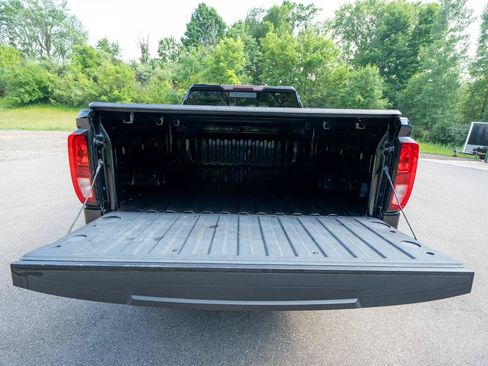 Used 2019 GMC Sierra 1500 Elevation w/ Elevation Value Package AWD/4WD image 38