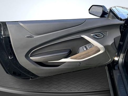 Used 2018 Chevrolet Camaro LT w/ RS Package image 20