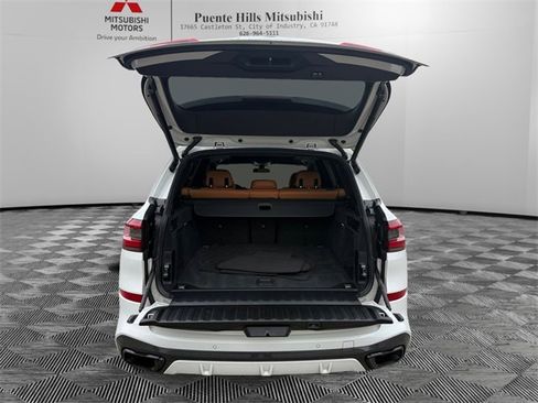 Used 2022 BMW X5 sDrive40i w/ M Sport Package image 9