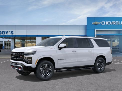 New 2026 Chevrolet Suburban Z71 w/ Z71 Off-Road Package AWD/4WD image 2