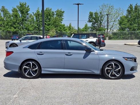 Used 2021 Honda Accord Sport Special Edition image 10