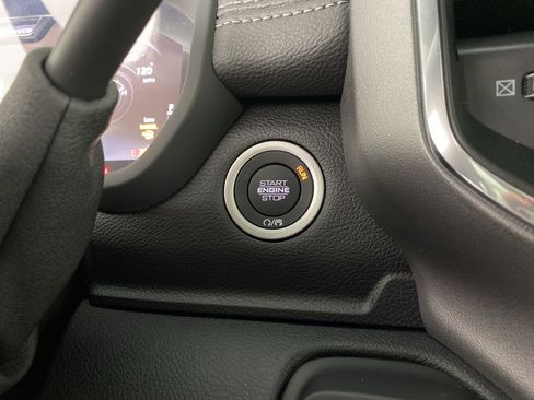 New 2026 RAM 3500 Laramie AWD/4WD image 25