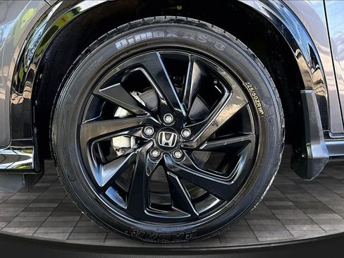 Used 2021 Honda HR-V Sport image 30