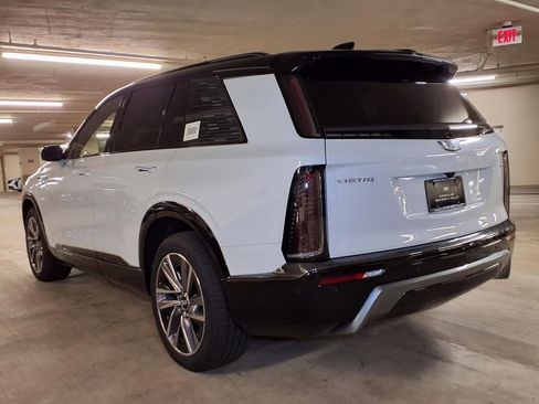 New 2026 Cadillac Vistiq Sport AWD/4WD image 10