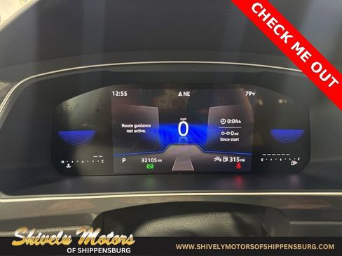 Used 2024 Volkswagen Tiguan SE image 17