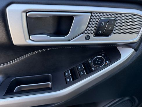 Certified 2023 Ford Explorer Limited w/ Equipment Group 301A image 14