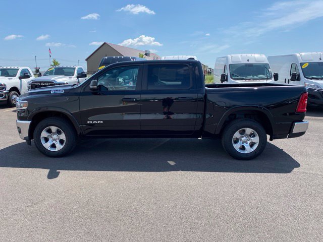 Used 2026 RAM 1500 Big Horn AWD/4WD image 2