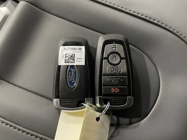 Used 2026 Ford Expedition Max Active AWD/4WD image 35
