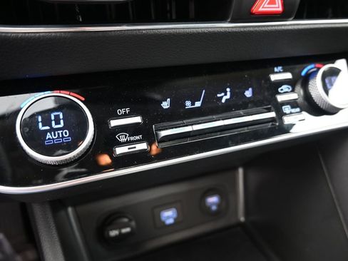 Certified 2022 Hyundai Sonata SEL image 18