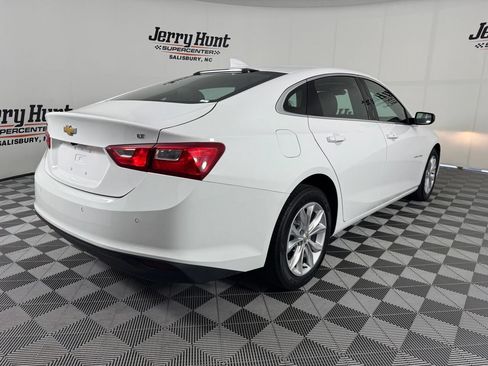 Used 2025 Chevrolet Malibu LT FWD image 7