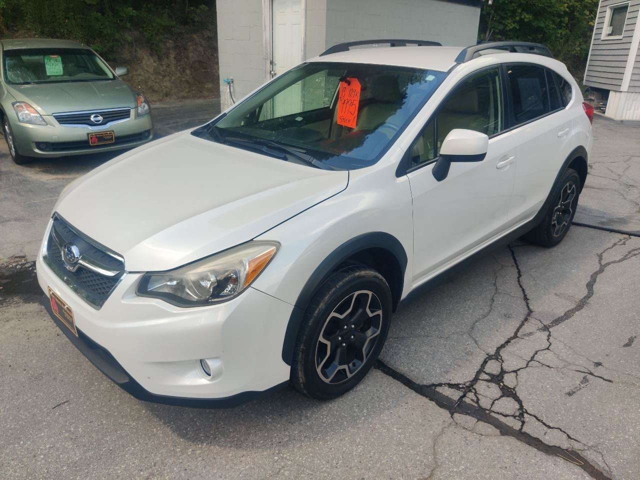 Used 2013 Subaru Crosstrek 2.0i Premium AWD/4WD image 2