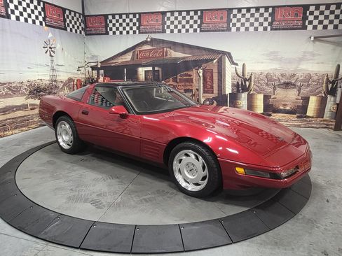 Used 1991 Chevrolet Corvette ZR1 image 5