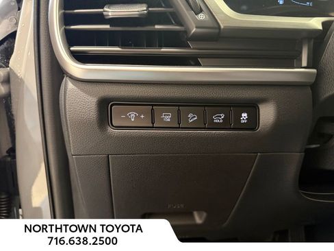 Used 2025 Kia Telluride AWD image 22