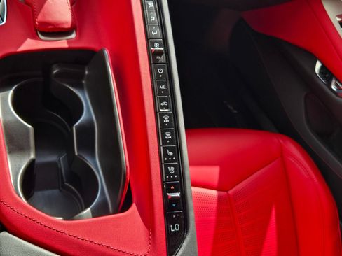 Certified 2025 Chevrolet Corvette E-Ray w/ Battery Protection Package AWD/4WD image 18