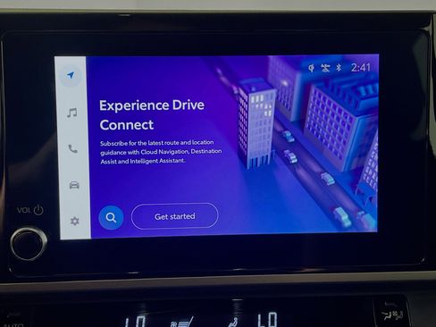 Used 2025 Toyota Camry SE w/ Convenience Package image 27