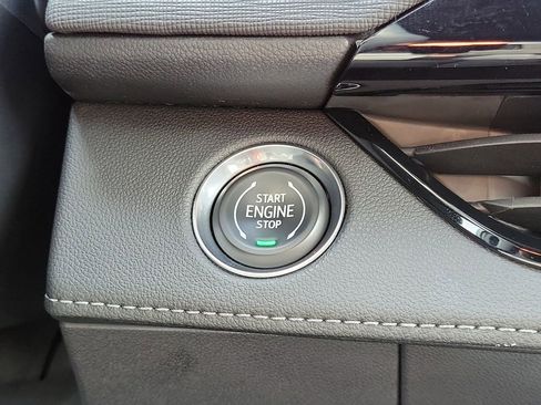 Used 2025 Buick Enclave Sport Touring w/ Power Package image 20