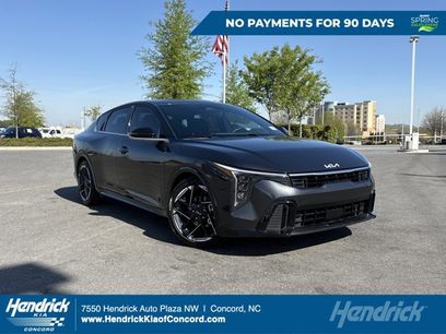 Certified 2025 Kia K4 GT-Line