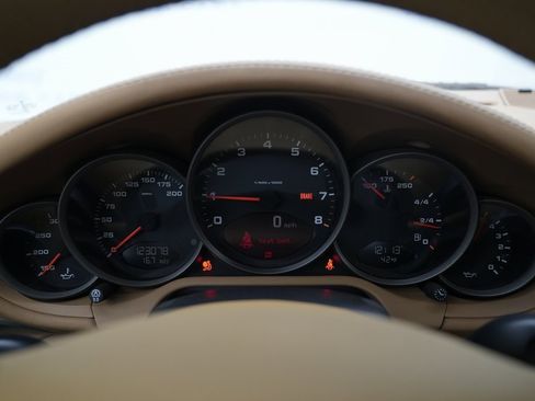 Used 2006 Porsche 911 Carrera 4 image 44