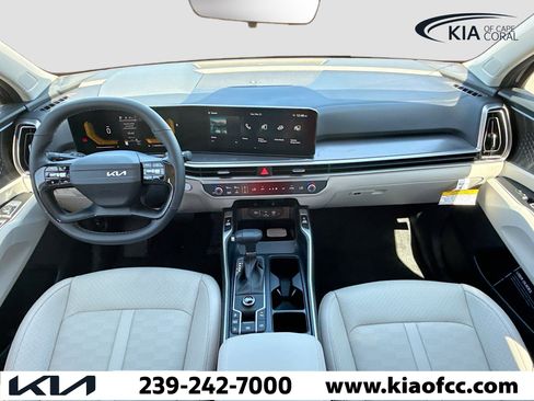 New 2026 Kia Sorento S image 16