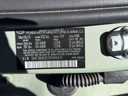 Used 2025 Hyundai Santa Cruz SEL FWD image 28