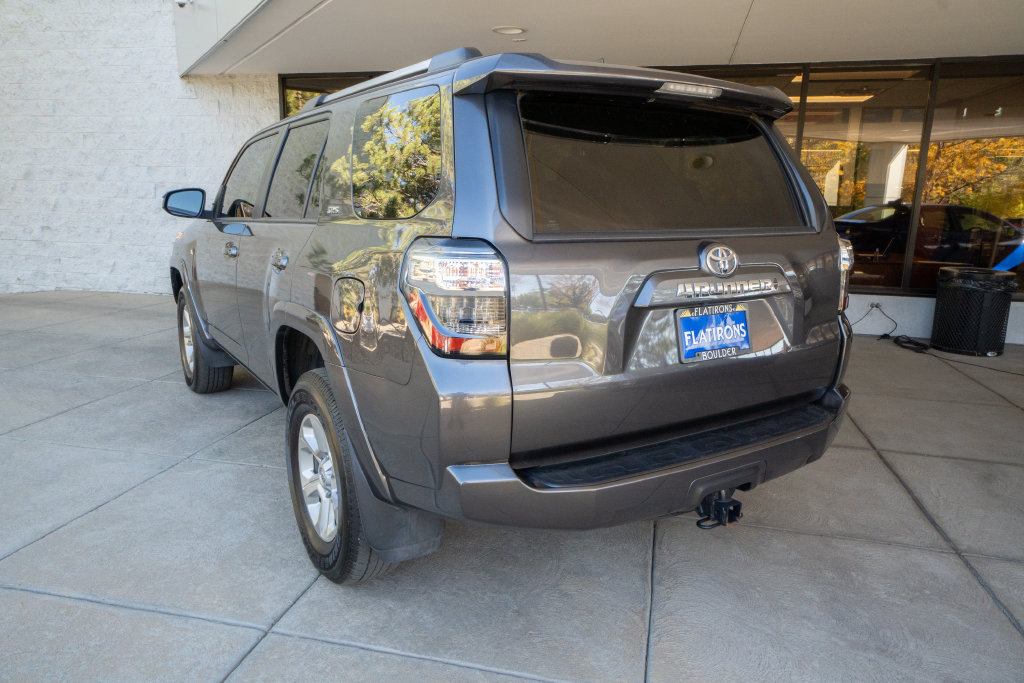 Used 2023 Toyota 4Runner SR5 AWD/4WD image 5