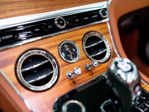 Used 2022 Bentley Continental GT V8 image 62