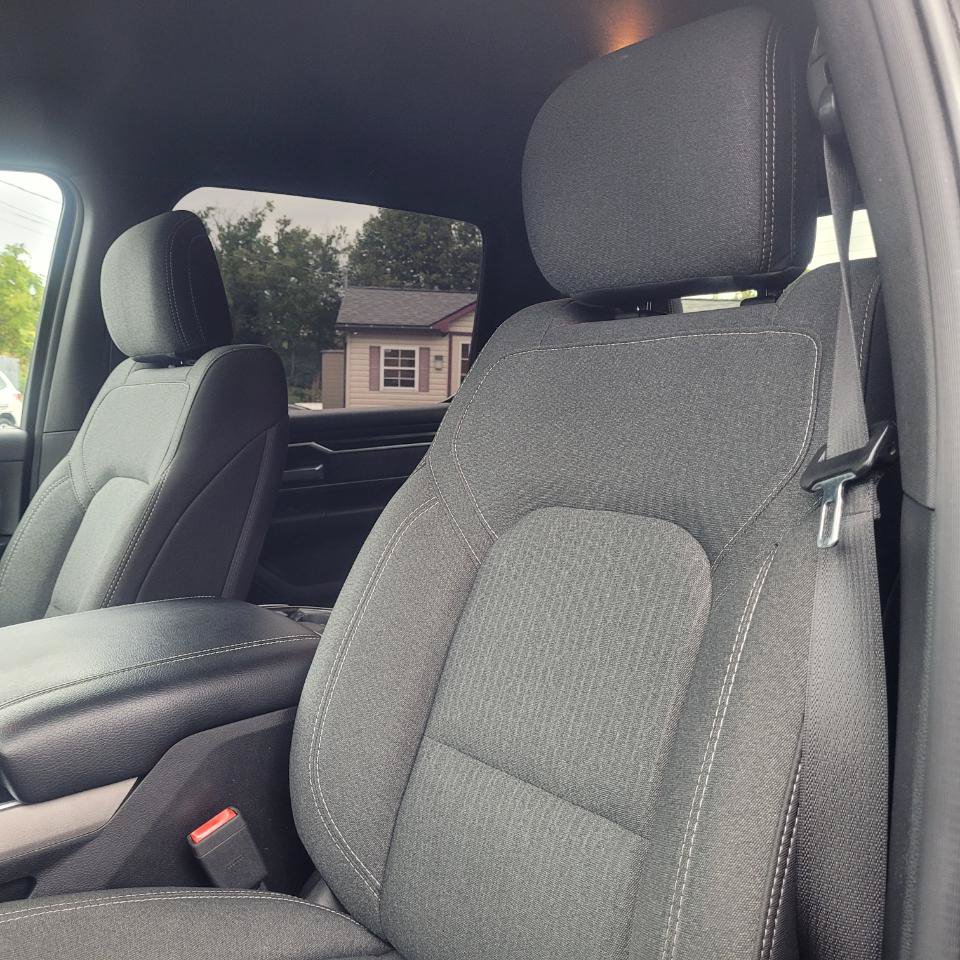 Used 2019 RAM 1500 Big Horn AWD/4WD image 11