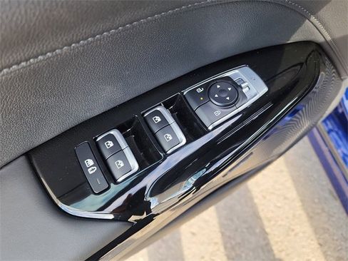 New 2026 Kia K5 EX image 10