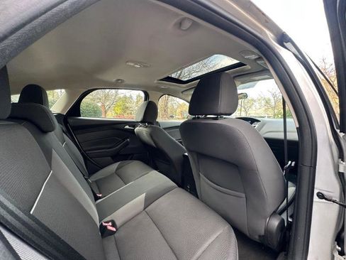 Used 2014 Ford Focus SE image 34