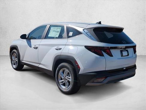 New 2026 Hyundai Tucson SE image 9