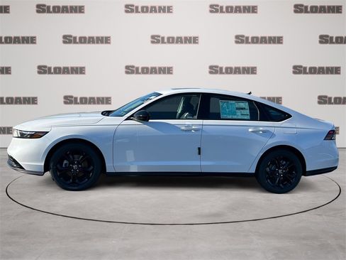 New 2025 Honda Accord SE image 2