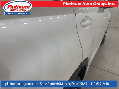 Used 2018 Toyota Highlander Limited image 38